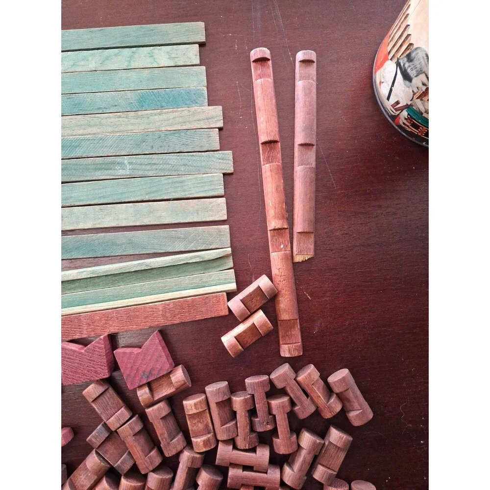 Vintage 1950s Lincoln Logs Set 2C in Round Canister